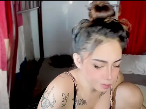ArianaLore online show from July 2026 08:21:02 AM