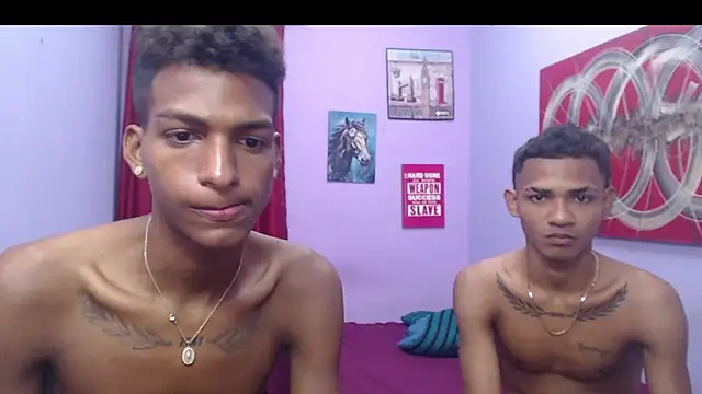 black twinks online show from May 2026 01:50:02 PM