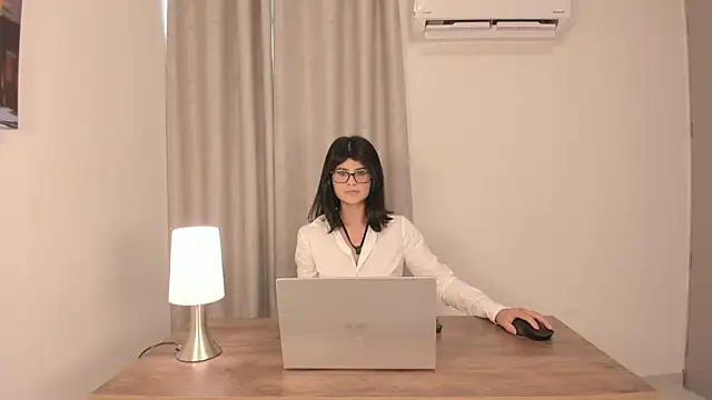 Gysel flynn online show from July 2026 05:27:01 PM