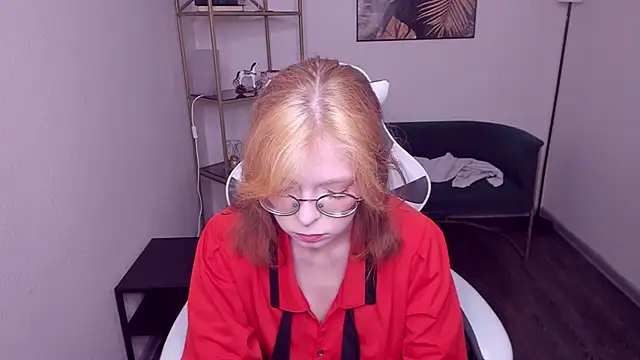 FoxxyyPolly online show from May 2026 05:59:02 AM