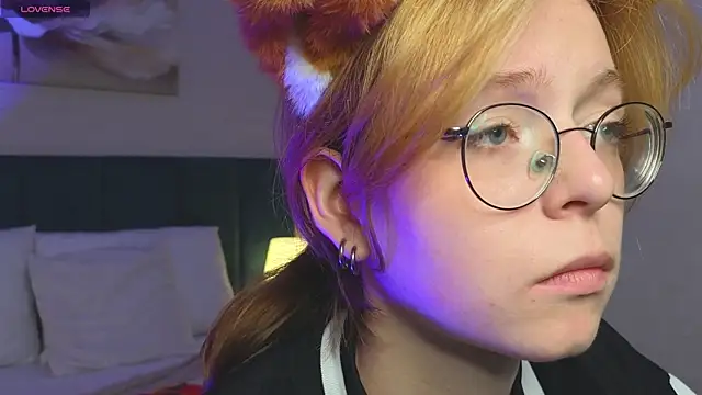 FoxxyyPolly online show from June 2026 07:03:01 AM