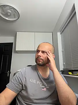 NakedAndrewHot online show from June 2026 11:09:02 PM