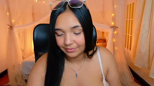 leoneriss online show from May 2026 02:50:02 AM