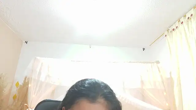 leoneriss online show from May 2026 02:07:01 AM