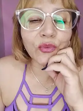 vitaminafranccesca online show from May 2026 06:25:01 PM