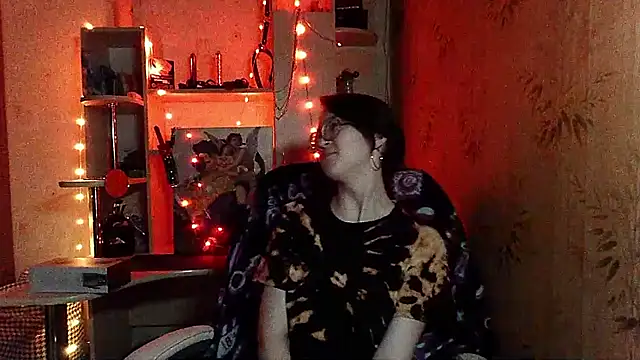 Alessa Kiss online show from May 2026 06:03:02 PM