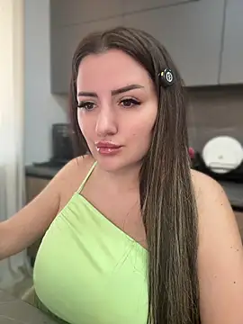 SophiePale online show from May 2026 08:30:01 AM