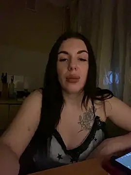 IsabellaJoutes online show from July 2026 11:12:01 PM