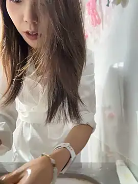 Snapshot of susu_kara chatting on May 2026 02:28:01 AM susu kara online show from May 2026 02:28:01 AM