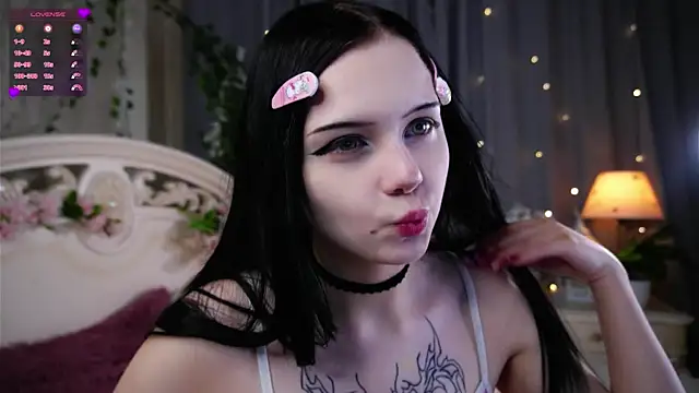 MelaineCore online show from July 2026 03:42:02 PM