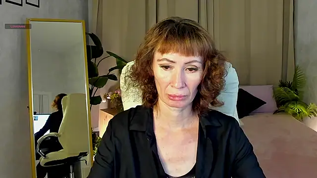 gracekellyyy online show from July 2026 04:03:02 AM