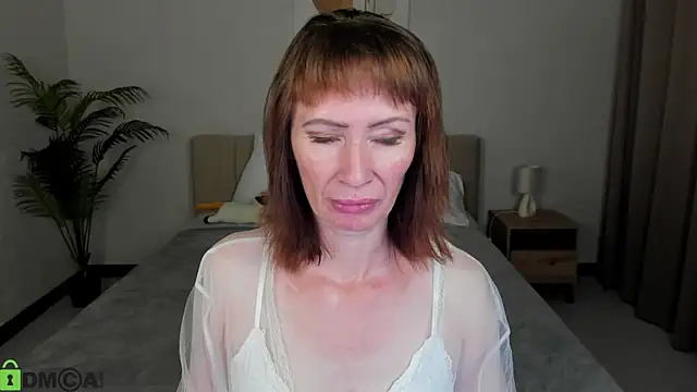 gracekellyyy online show from July 2026 12:03:02 PM