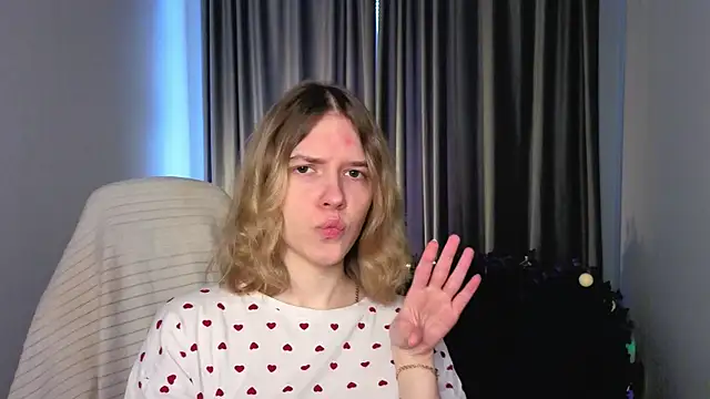 MilanaRayy online show from May 2026 05:13:01 AM