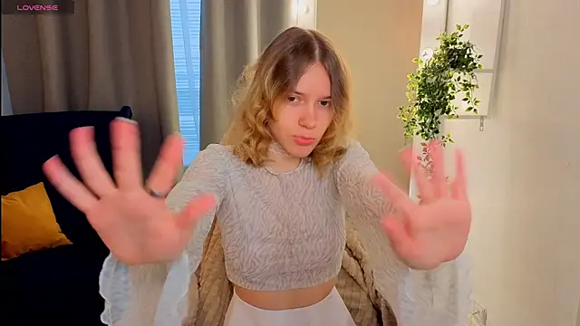 MilanaRayy online show from June 2026 05:05:01 AM