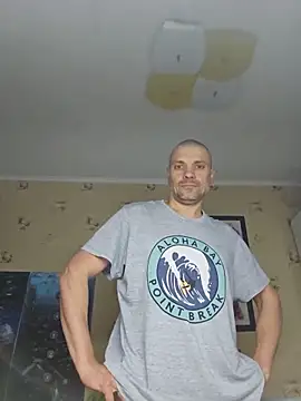 DaddyMarlboro online show from May 2026 09:33:02 PM