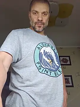 DaddyMarlboro online show from May 2026 07:33:01 PM