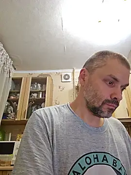DaddyMarlboro online show from May 2026 08:51:01 PM