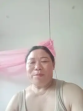 -Lytina- online show from May 2026 02:18:01 AM