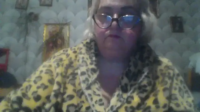 MarinaFarina53 online show from May 2026 07:09:02 PM