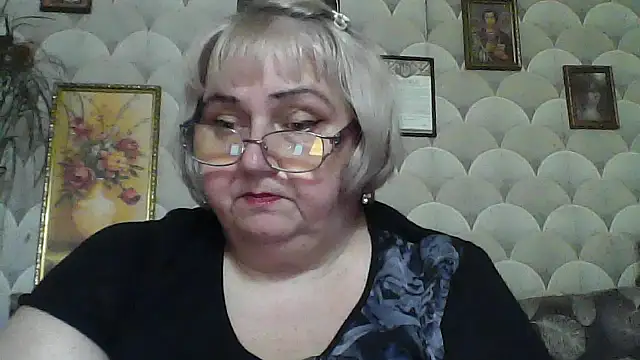 MarinaFarina53 online show from June 2026 07:32:02 AM
