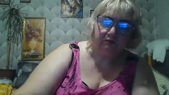 MarinaFarina53 online show from June 2026 08:56:02 PM