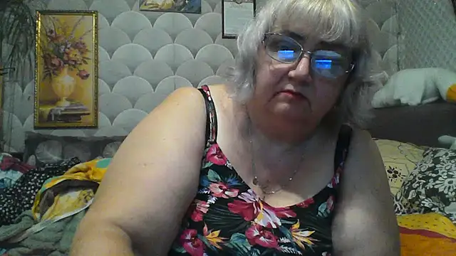 MarinaFarina53 online show from July 2026 05:09:02 PM