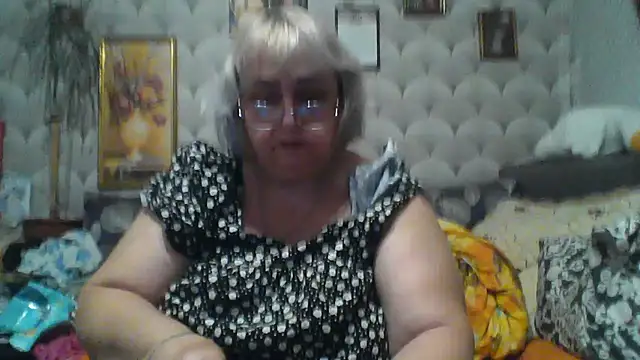 MarinaFarina53 online show from July 2026 06:15:02 PM