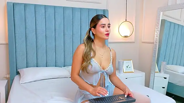 Serena-Virelli online show from June 2026 10:10:02 AM