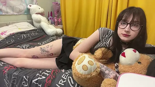 SleepyKristi online show from June 2026 05:26:01 PM