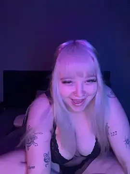 xxcocoaxx26 online show from May 2026 08:18:01 PM