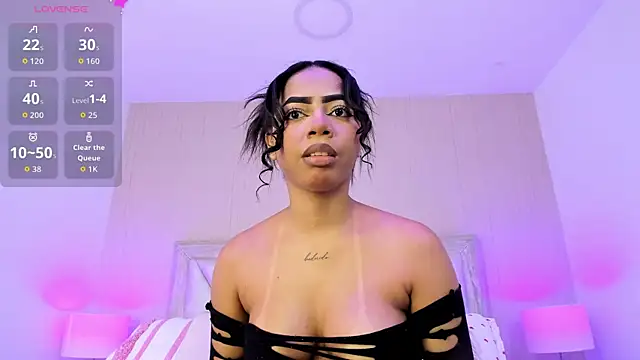 TyraKayne online show from July 2026 03:20:02 AM