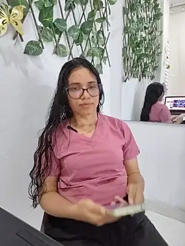 Snapshot of alanahot94 chatting on June 2026 03:36:01 PM alanahot94 online show from June 2026 03:36:01 PM