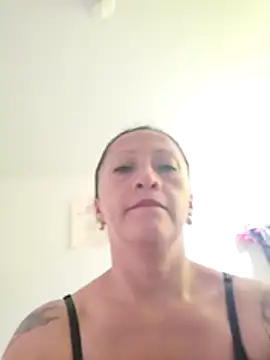 Vely  online show from June 2026 08:21:01 PM