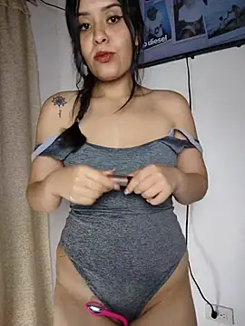 HollyMoon  online show from July 2026 03:08:01 AM