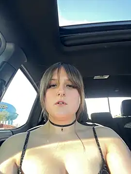 Snapshot of Hazel_Haze chatting on May 2026 10:51:02 PM Hazel Haze online show from May 2026 10:51:02 PM