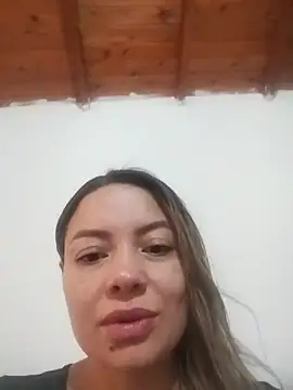 Snapshot of Annie-Latina chatting on May 2026 05:19:02 PM Annie-Latina online show from May 2026 05:19:02 PM