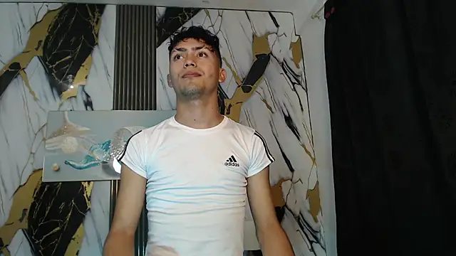 CAT LOVE1 online show from June 2026 01:28:01 AM