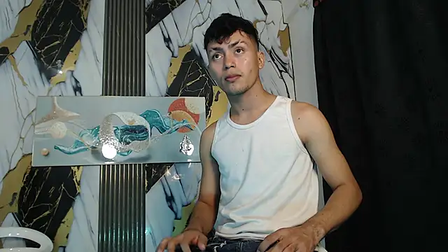 CAT LOVE1 online show from July 2026 01:18:02 AM