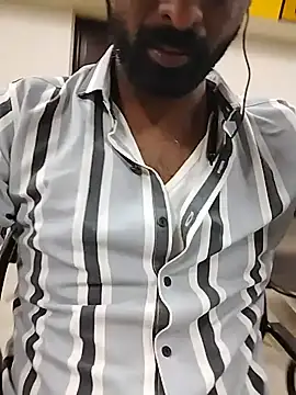 Ijus12 online show from May 2026 06:53:01 PM