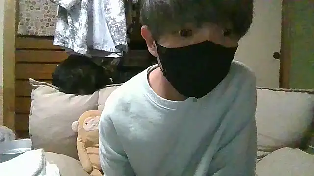 kazupan22 online show from May 2026 01:15:02 PM