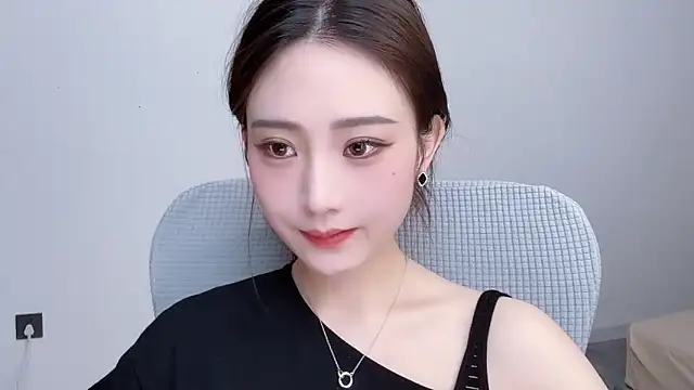  222Mia online show from June 2026 01:51:02 AM