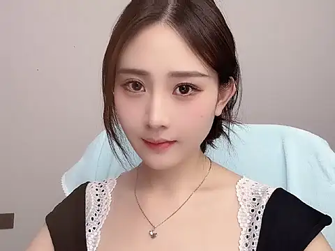  222Mia online show from July 2026 05:36:02 AM