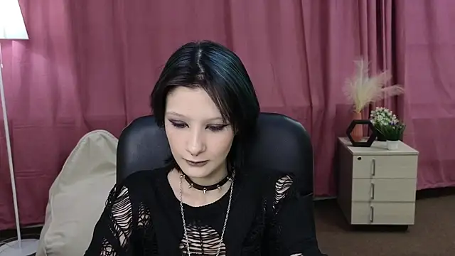 PearleneBolfa online show from May 2026 11:40:01 AM