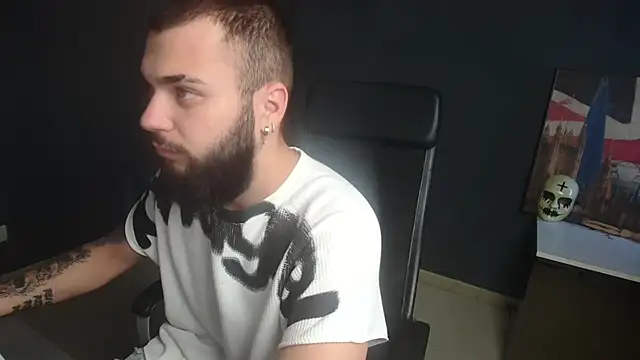 OscarWillss online show from July 2026 04:06:02 AM