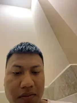 Snapshot of alejandro_hottts chatting on May 2026 12:29:01 AM alejandro hottts online show from May 2026 12:29:01 AM
