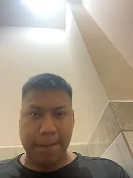 Snapshot of alejandro_hottts chatting on May 2026 04:07:01 AM alejandro hottts online show from May 2026 04:07:01 AM