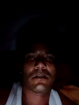 KingNaheed02 online show from May 2026 07:33:01 PM