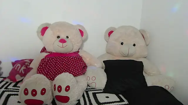 Natalia Dahlia online show from July 2026 09:28:02 PM