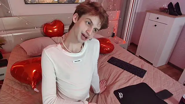 Bimbo boy  online show from June 2026 04:56:02 PM