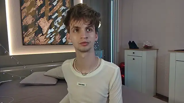 Bimbo boy  online show from June 2026 01:41:02 PM